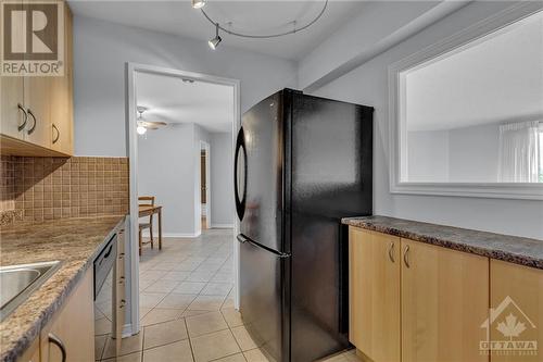 1081 Ambleside Drive Unit#712, Ottawa, ON - Indoor Photo Showing Kitchen