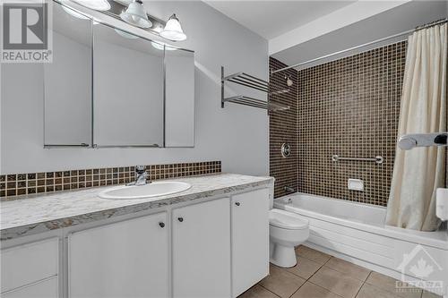 1081 Ambleside Drive Unit#712, Ottawa, ON - Indoor Photo Showing Bathroom