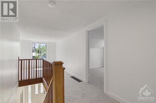 Second floor - 81 Boyce Avenue, Ottawa, ON - Indoor Photo Showing Other Room