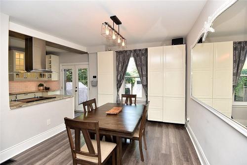 215 Rosslyn Avenue N, Hamilton, ON - Indoor Photo Showing Dining Room