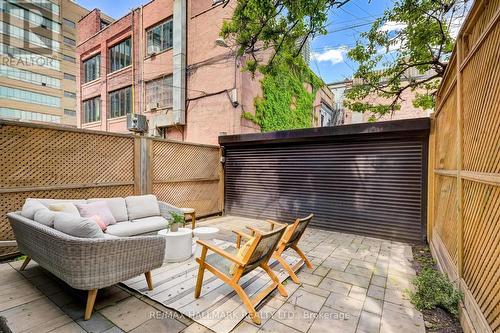 57 St Nicholas Street, Toronto, ON - Outdoor With Exterior