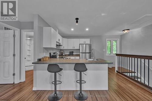 48 Jackman Road, Clarington (Bowmanville), ON - Indoor Photo Showing Kitchen With Upgraded Kitchen