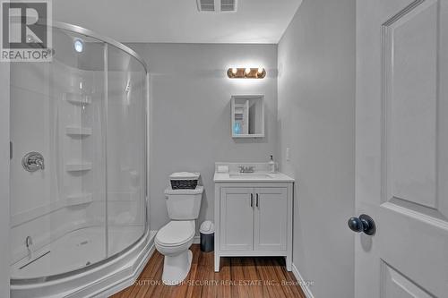 48 Jackman Road, Clarington (Bowmanville), ON - Indoor Photo Showing Bathroom