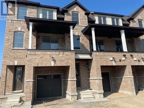 18 Vestry Way, Brampton, ON - Outdoor With Facade