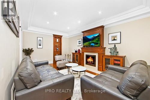1652 Carolyn Road, Mississauga, ON - Indoor Photo Showing Living Room With Fireplace