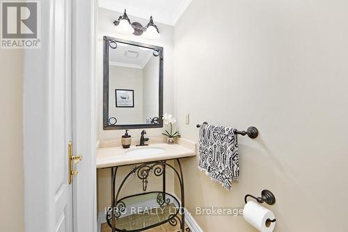 1652 Carolyn Road, Mississauga (East Credit), ON - Indoor Photo Showing Bathroom