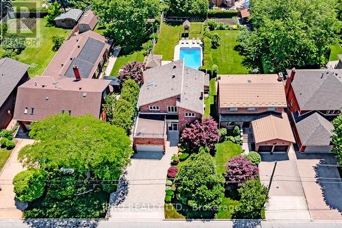 1652 Carolyn Road, Mississauga, ON - Outdoor