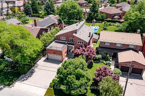 1652 Carolyn Road, Mississauga, ON - Outdoor