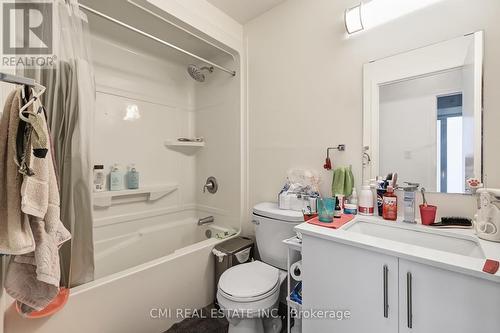 807 - 128 King Street, Waterloo, ON - Indoor Photo Showing Bathroom