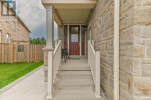 110 Narbonne Crescent, Hamilton, ON - Outdoor