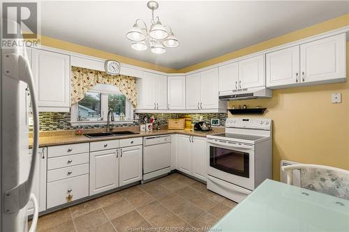 80 Rockmaple Dr, Moncton, NB - Indoor Photo Showing Kitchen With Double Sink