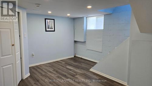 691 Upper James Street, Hamilton, ON - Indoor Photo Showing Other Room