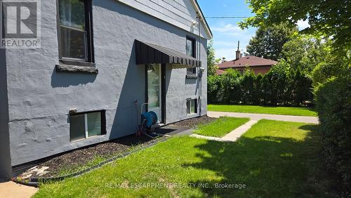 691 Upper James Street, Hamilton, ON - Outdoor