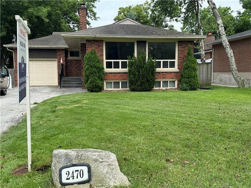 2470 Rebecca Street, Oakville, ON - Outdoor