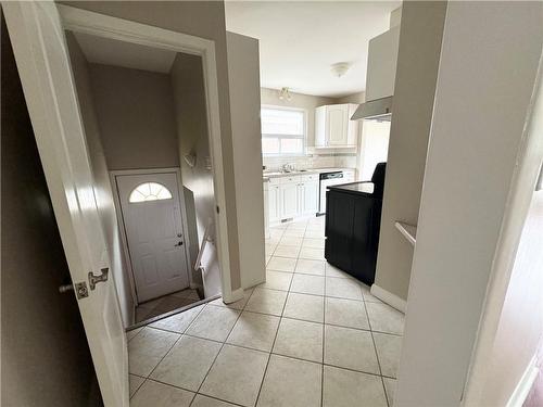 2470 Rebecca Street, Oakville, ON - Indoor Photo Showing Kitchen