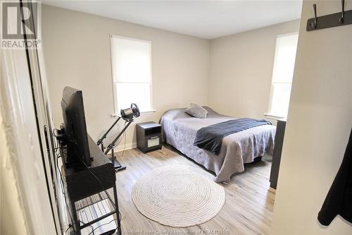 2366 Cadillac Unit# Main Floor, Windsor, ON - Indoor Photo Showing Bedroom