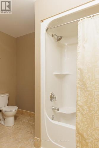 707 - 250 Pall Mall Street, London, ON - Indoor Photo Showing Bathroom