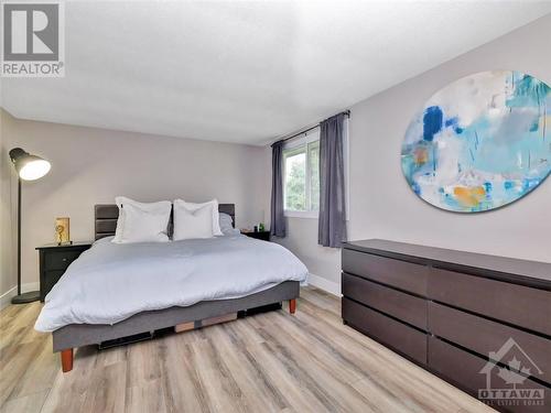 55 Bellman Drive, Ottawa, ON - Indoor Photo Showing Bedroom