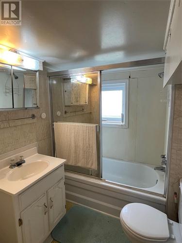 158 East Point Road, Catalina, NL - Indoor Photo Showing Bathroom