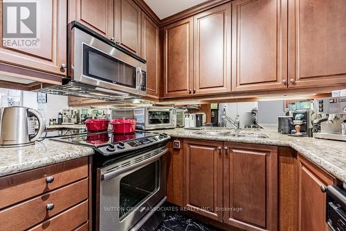 110 - 618A Fleet Street, Toronto, ON - Indoor Photo Showing Kitchen With Double Sink
