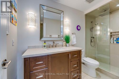 4718 Crystal Rose Drive, Mississauga, ON - Indoor Photo Showing Bathroom