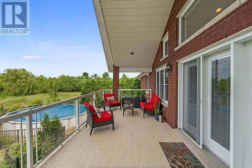 231 County Rd 34, Cottam, ON - Outdoor With Deck Patio Veranda With Exterior