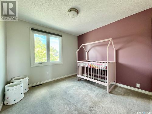 10008 5Th Avenue, North Battleford, SK - Indoor Photo Showing Bedroom