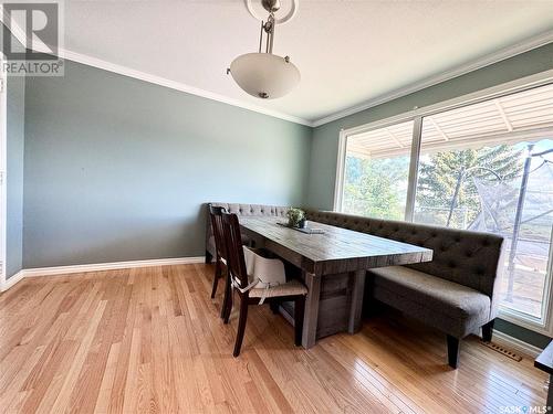 10008 5Th Avenue, North Battleford, SK - Indoor Photo Showing Dining Room