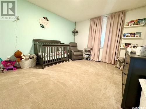 10008 5Th Avenue, North Battleford, SK - Indoor Photo Showing Bedroom