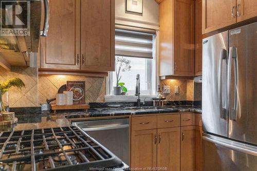 2165 Kildare, Windsor, ON - Indoor Photo Showing Kitchen With Double Sink