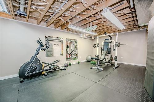 61 Richmond Crescent, Stoney Creek, ON - Indoor Photo Showing Gym Room