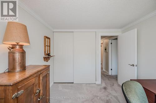 2230 - 2230 Marine Drive, Oakville, ON - Indoor