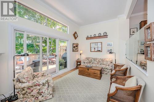 2230 - 2230 Marine Drive, Oakville, ON - Indoor Photo Showing Living Room