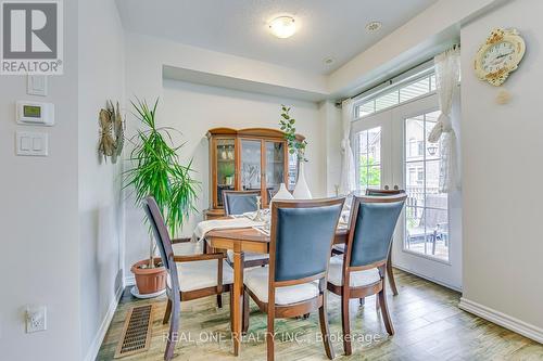 20 - 2435 Greenwich Drive, Oakville, ON - Indoor Photo Showing Dining Room