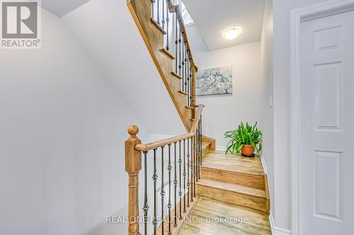 20 - 2435 Greenwich Drive, Oakville, ON - Indoor Photo Showing Other Room