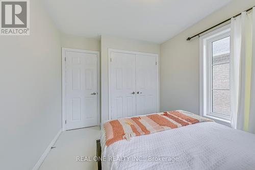 20 - 2435 Greenwich Drive, Oakville, ON - Indoor Photo Showing Bedroom