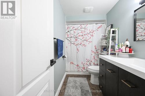 259 Royal Salisbury Way, Brampton, ON - Indoor Photo Showing Bathroom