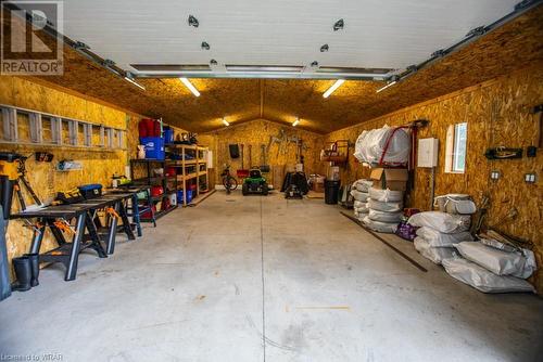 263 Riverbank Drive, Cambridge, ON - Indoor Photo Showing Garage