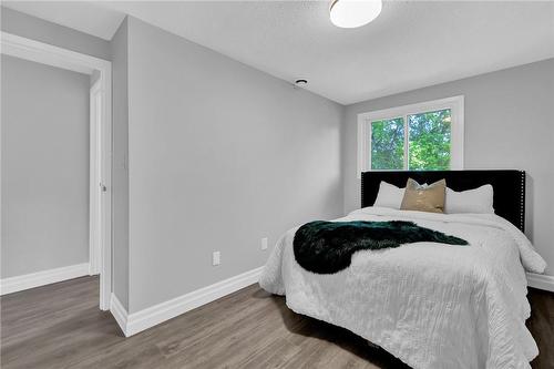 358 Rexford Drive|Unit #1, Hamilton, ON - Indoor Photo Showing Bedroom