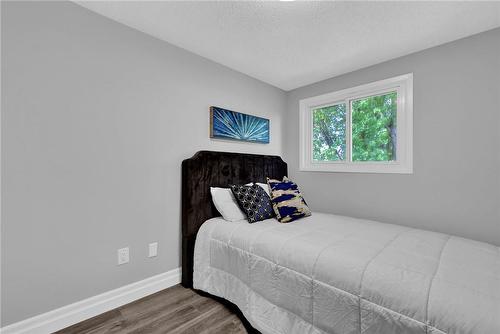 358 Rexford Drive|Unit #1, Hamilton, ON - Indoor Photo Showing Bedroom