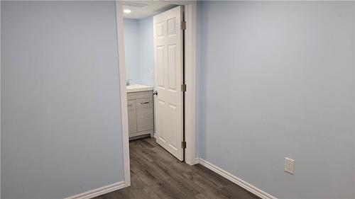 691 Upper James Street, Hamilton, ON - Indoor Photo Showing Other Room