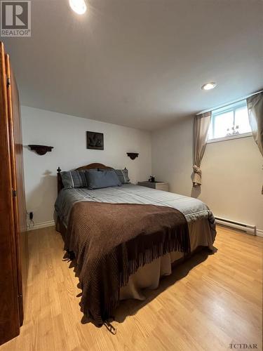 140 Brock Ave, Timmins, ON - Indoor Photo Showing Bedroom