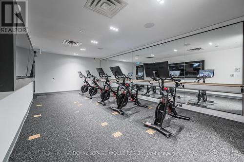 407 - 5 Wellington Street S, Kitchener, ON - Indoor Photo Showing Gym Room