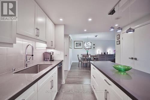 1102 - 299 Mill Road, Toronto, ON - Indoor Photo Showing Kitchen With Upgraded Kitchen