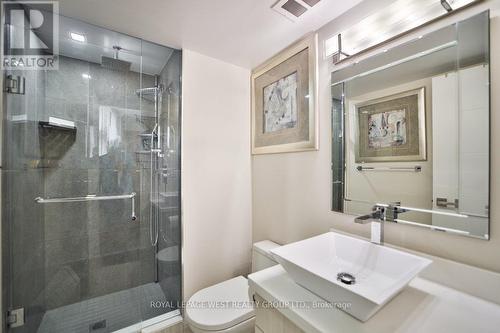 1102 - 299 Mill Road, Toronto, ON - Indoor Photo Showing Bathroom