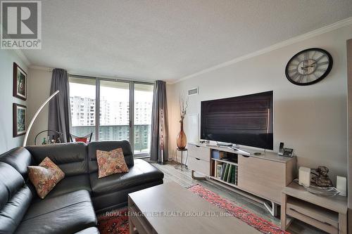 1102 - 299 Mill Road, Toronto, ON - Indoor Photo Showing Living Room