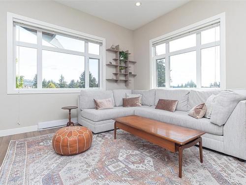 408-2655 Sooke Rd, Langford, BC - Indoor Photo Showing Living Room