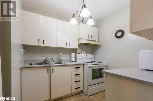 175 Haig Road Unit# 103, Belleville, ON - Indoor Photo Showing Dining Room