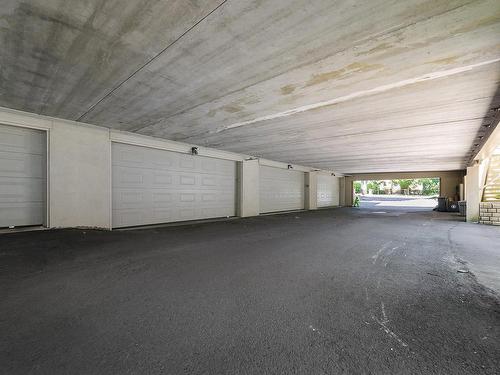 Garage - 16 Av. Des Sommets, Montréal (Verdun/Île-Des-Soeurs), QC 