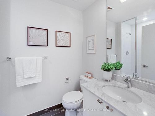 201-51 East Liberty St, Toronto, ON - Indoor Photo Showing Bathroom